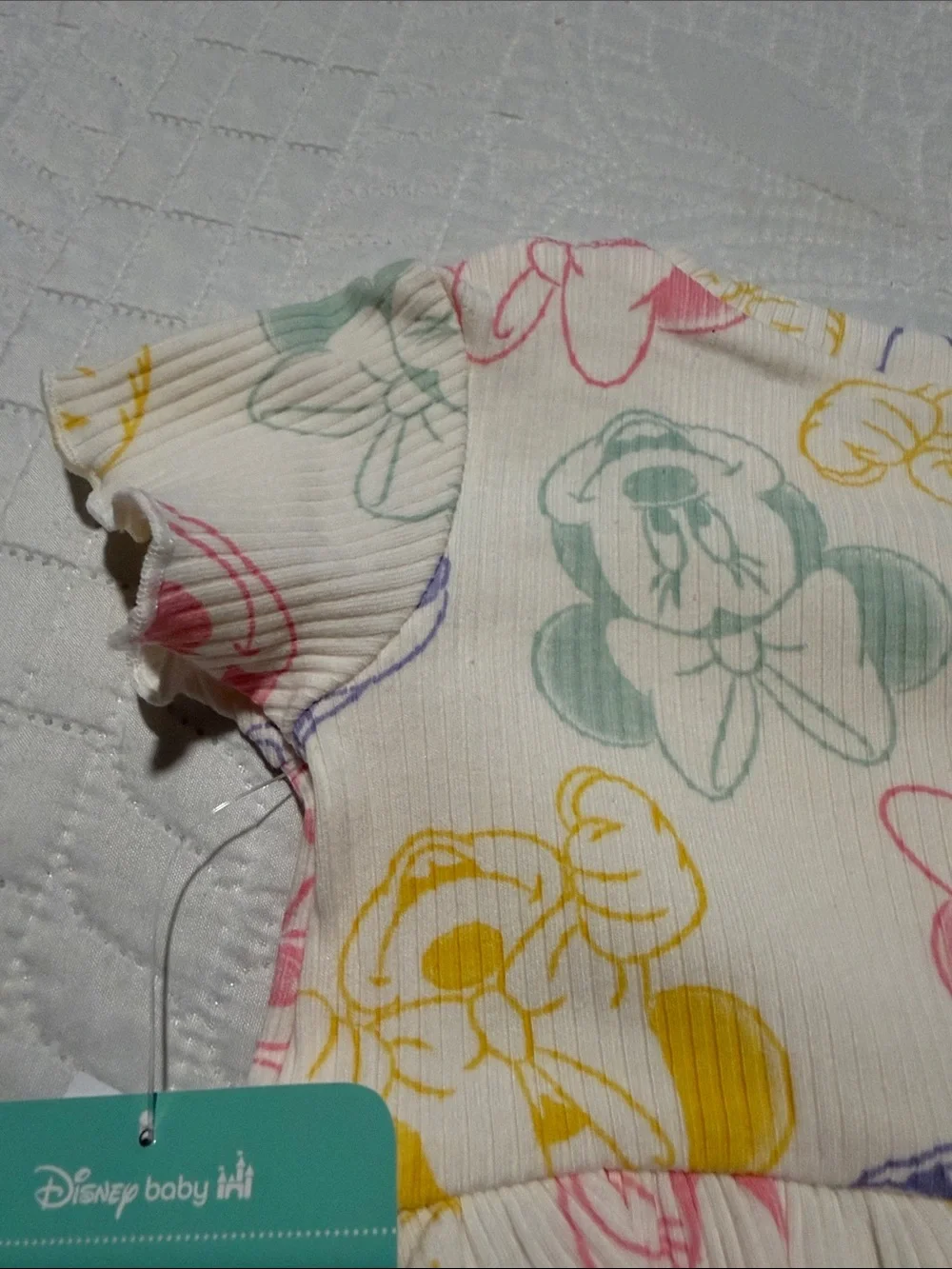 Disney & Old Navy Collaboration Minnie Mouse Shirt & Short Set